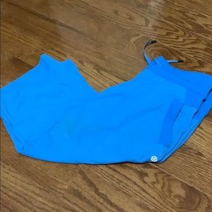 Lululemon studio crop dance